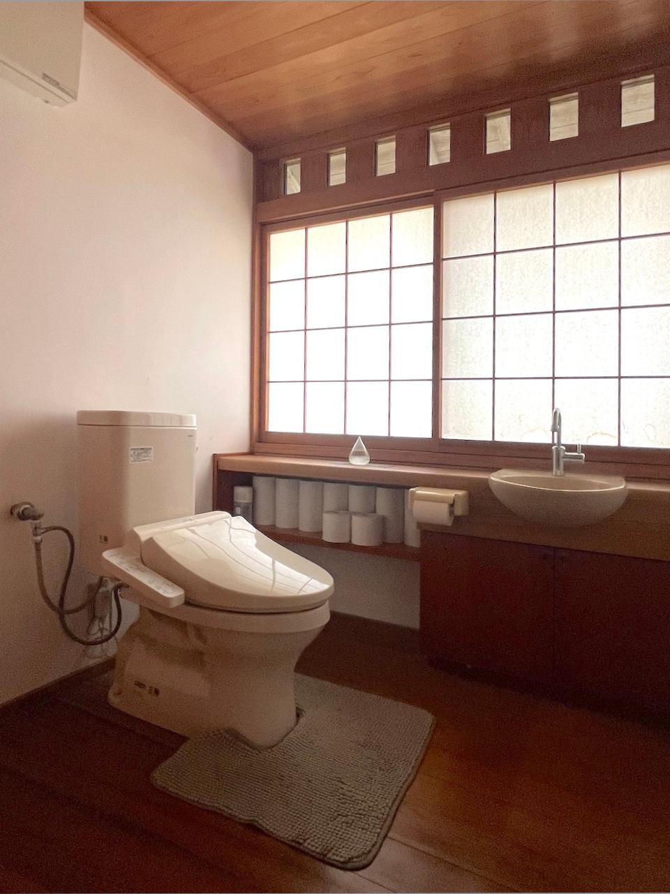 糸島市二丈吉井の賃貸物件/温水時洗浄器付き便座。