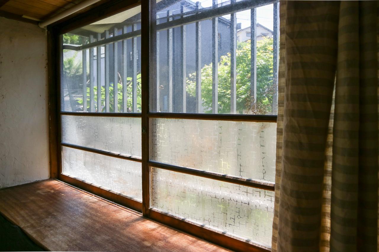 福岡市南区柏原の売買物件/寝室の出窓