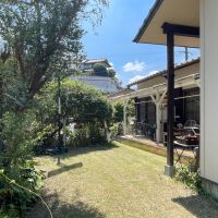 福岡市南区柏原の売買物件/広々としたお庭には、バスケットコートが。BBQとか、プールとか、戸建てならではの楽しみがありそうです。