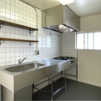 福岡市博多区東月隈の賃貸物件/スタイリッシュなステンレスキッチン