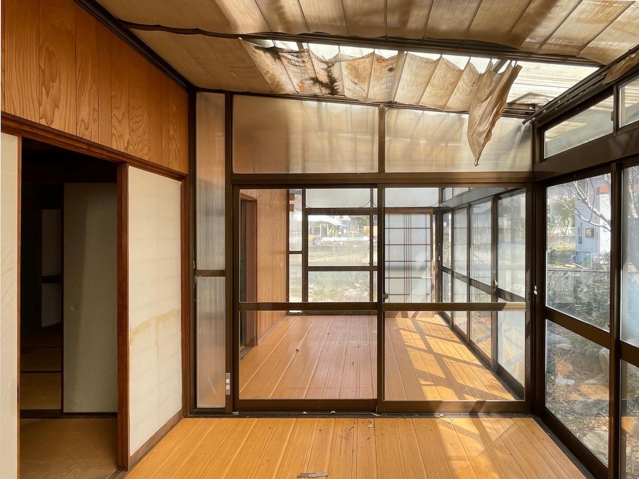 糸島市志摩桜井の売買物件/戸建1。サンルーム。