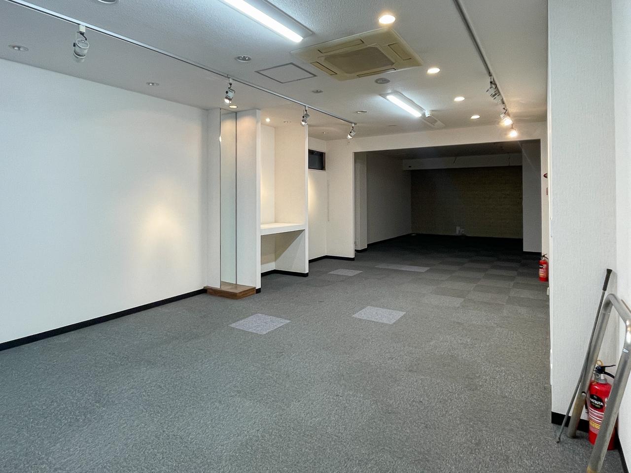 佐賀県唐津市刀町の賃貸物件/壁奥には水回りや部屋があります。