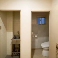 佐賀県唐津市刀町の賃貸物件/トイレと手洗い場。