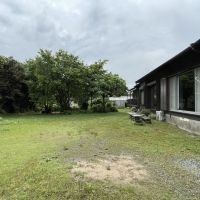 福岡県久留米市山本町の売買物件/広ーいお庭。