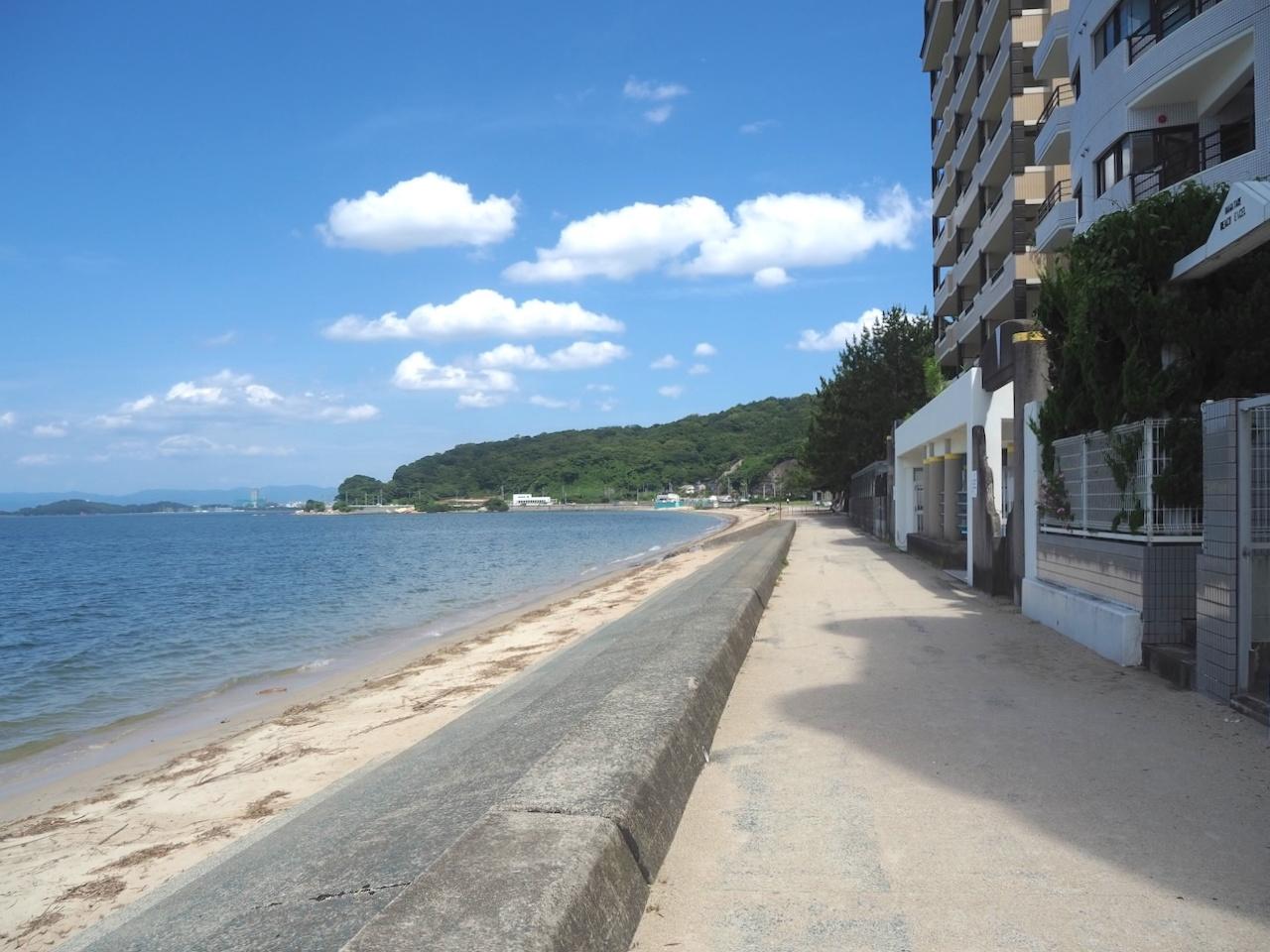 福岡市西区今宿駅前の売買物件/海までこの距離。徒歩何分と呼べば良いでしょうか。