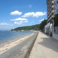 福岡市西区今宿駅前の売買物件/海までこの距離。徒歩何分と呼べば良いでしょうか。