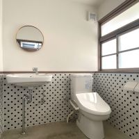 福岡県八女市黒木町本分の賃貸物件/共用のお手洗い。改修して綺麗なのは嬉しい。