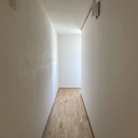 久留米市田主丸志塚島の売買物件/ん？？謎の通路・・・。木造の雰囲気から一変。