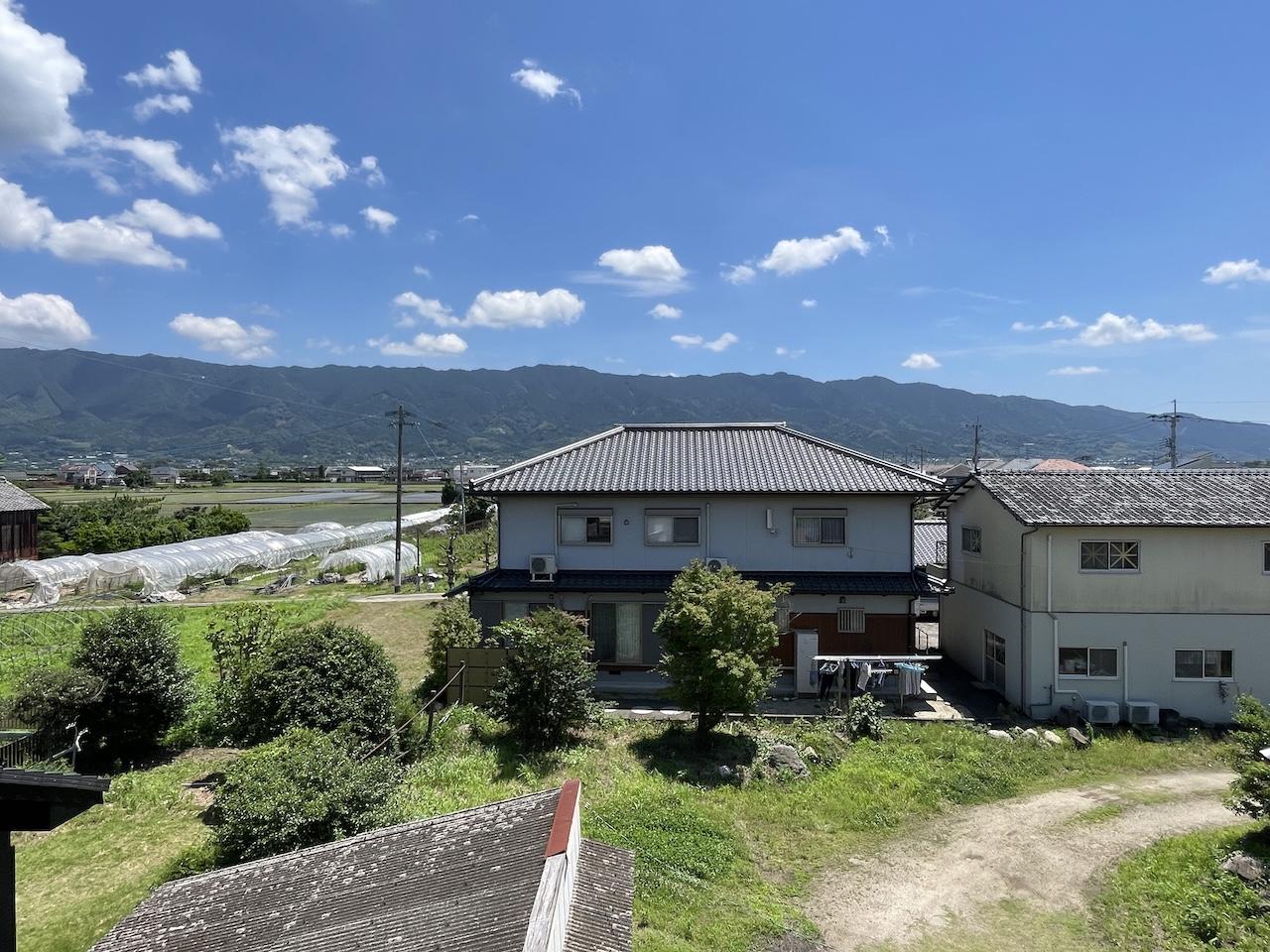 久留米市田主丸志塚島の売買物件/窓からは耳納連山がバッチリ。