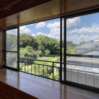 久留米市田主丸志塚島の売買物件/反対側の窓からも緑が見えます。