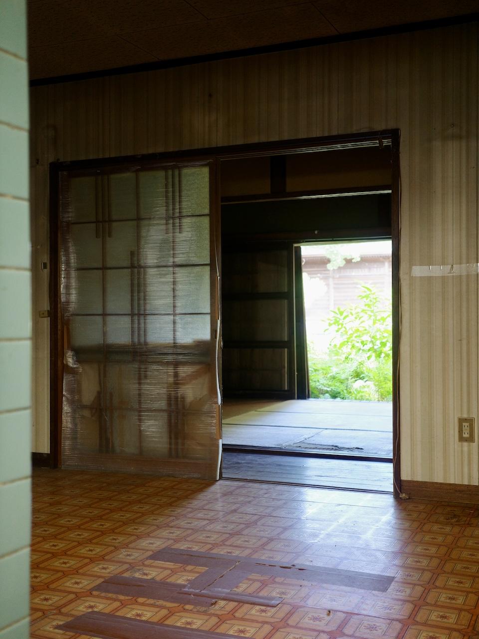 太宰府市朱雀６丁目の賃貸物件/キッチンからも緑が抜けてます。