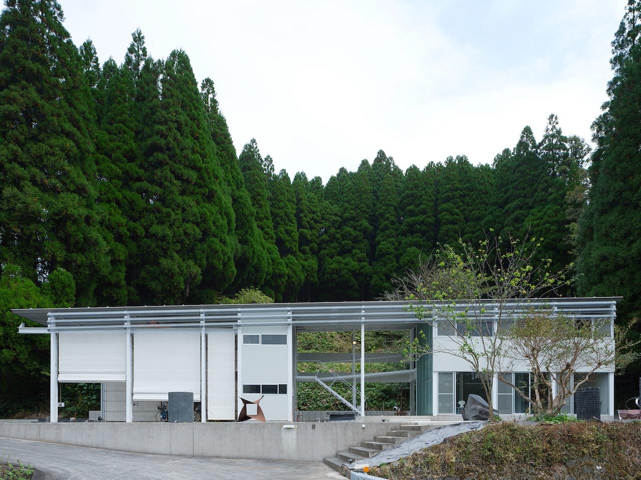 熊本県阿蘇市小国大字宮原の賃貸物件/熊本県阿蘇市小国にある、伊東豊雄氏が手がけた建築。