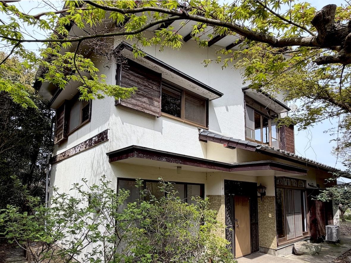 福岡県久留米市草野町の賃貸物件/フルモノ・ラヴァーズ新作です。今回は緑に囲まれた古民家。