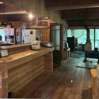 糸島市二丈吉井の売買物件/リビング奥には洋室があります。