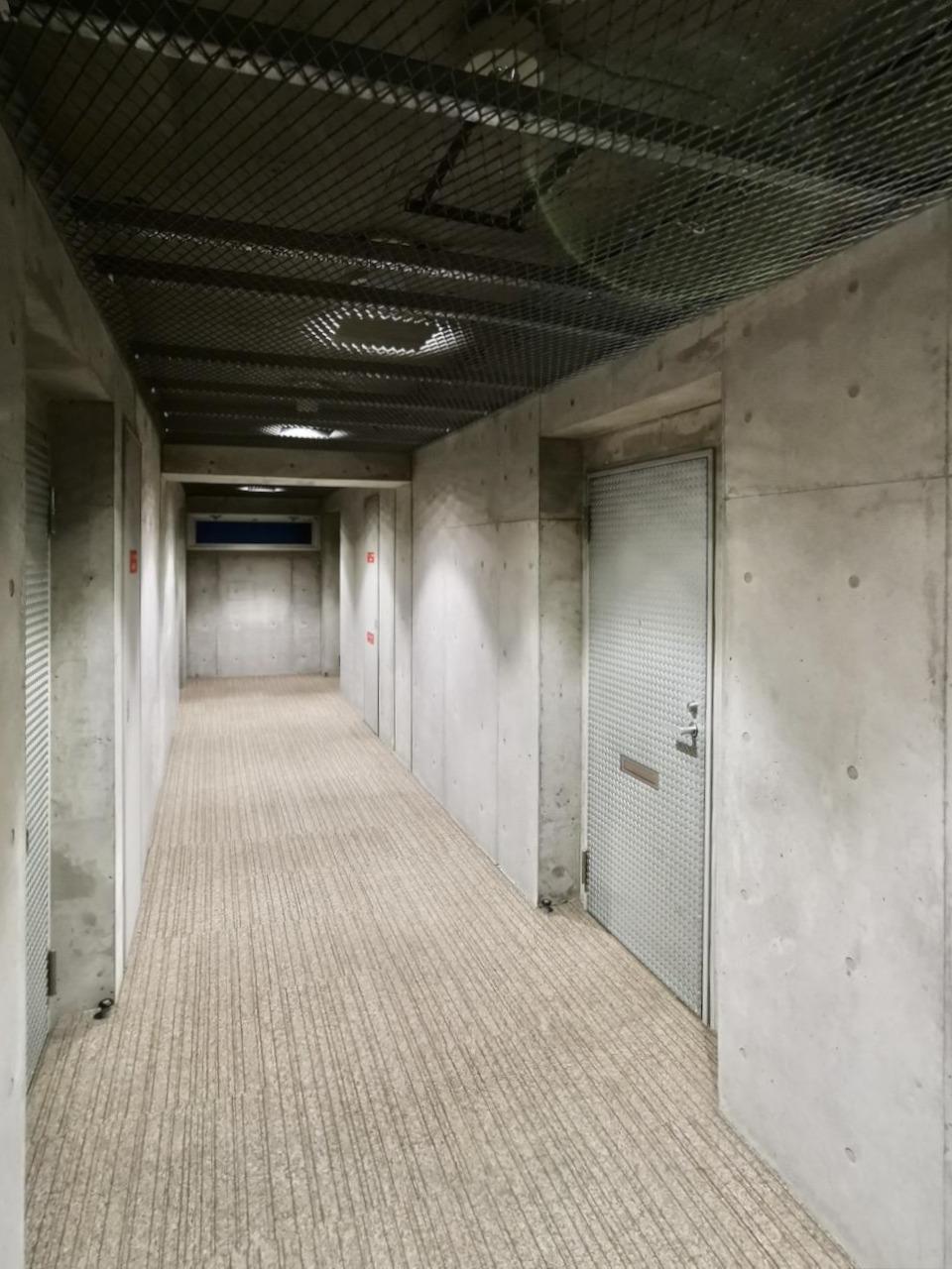 福岡市博多区御供所町の賃貸物件/落ち着いた雰囲気の共用部。