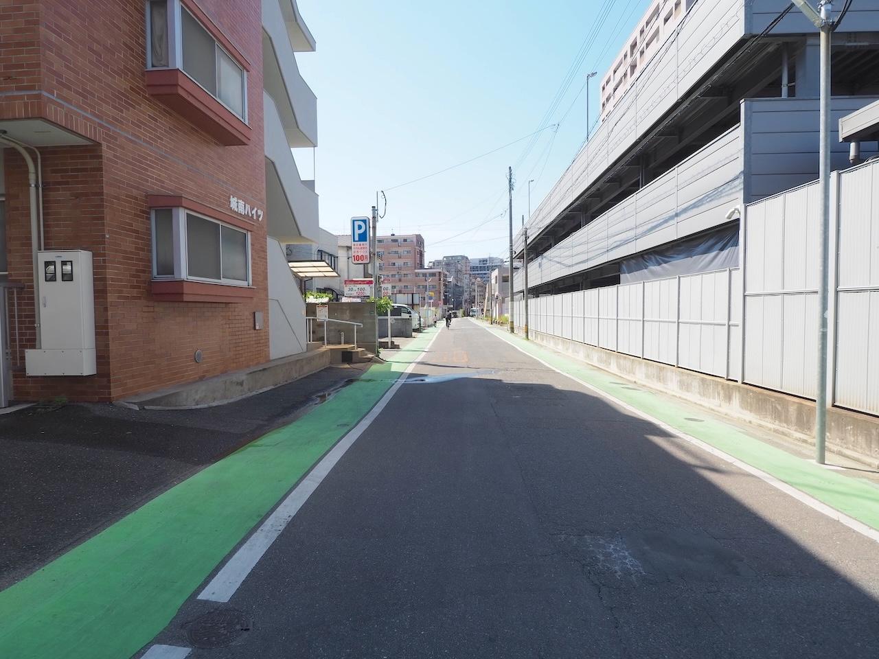 福岡市中央区平尾の賃貸物件/程よく人通りもあります。