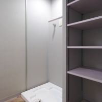 福岡市城南区別府の賃貸物件/洗濯機置き場に備え付けのシェルフ