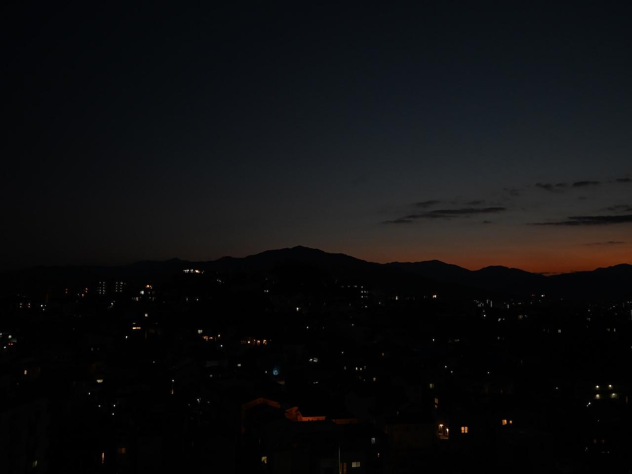 福岡市中央区小笹の売買物件/夜、南側バルコニーからの眺望。美しい。