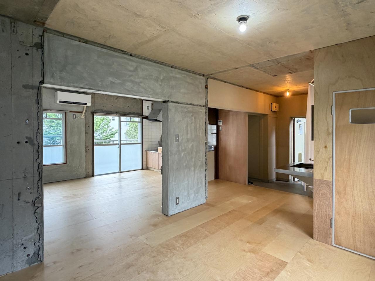 福岡市城南区東油山の賃貸物件/壁をぶち抜いており、開放的な空間になっています。