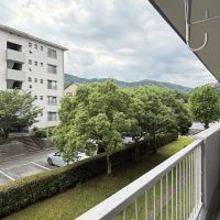 福岡市城南区東油山の賃貸物件/バルコニーからは油山が見えます。