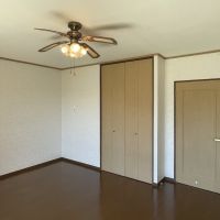 糸島市志摩船越の売買物件/収納が少なめなので、別荘使いを想定したつくりかと。