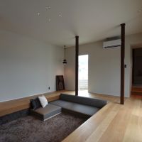 福岡市早良区野芥の売買物件/リビングはダウンフロアで家族みんながゆっくり過ごせる空間。