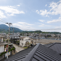 福岡市早良区野芥の売買物件/2階洋室からの景色。高台にあるため開放感あって気持ちがいい眺めです。