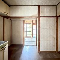 福岡市中央区荒戸の賃貸物件/1階ダイニング。抜ける箇所は壁抜いたらいいかも。