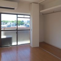 福岡市中央区赤坂の賃貸物件/洋室が2つ。収納もあります。