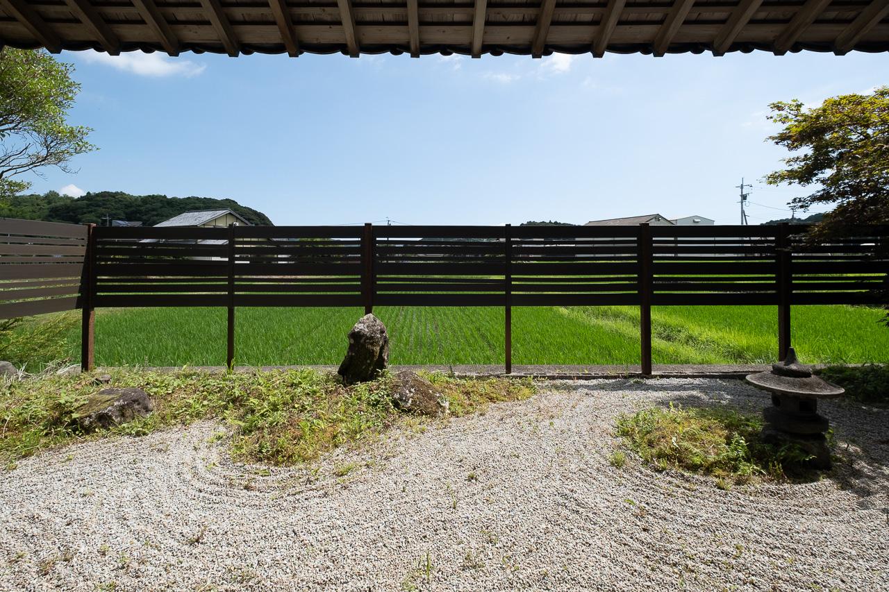 佐賀県西松浦郡有田町黒川の売買物件/枯山水のお庭。