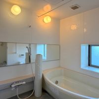 福岡市早良区西新の賃貸物件/ゆったりとしたバスルーム。