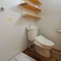 福岡市南区高宮の賃貸物件/トイレと脱衣所は一体型。