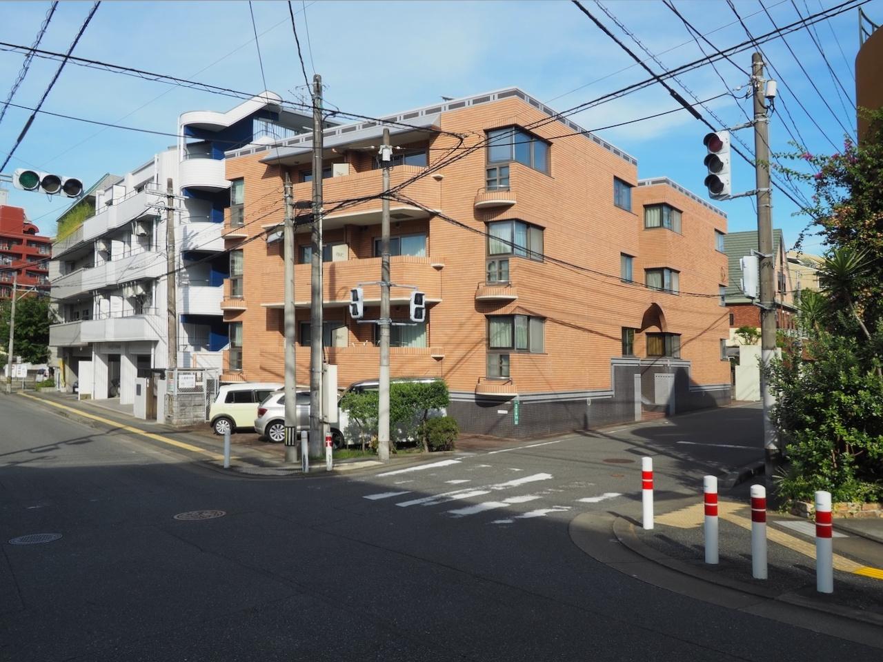 福岡市南区高宮の賃貸物件/周囲も低層の建物が多く、静かで利便性の良い立地。