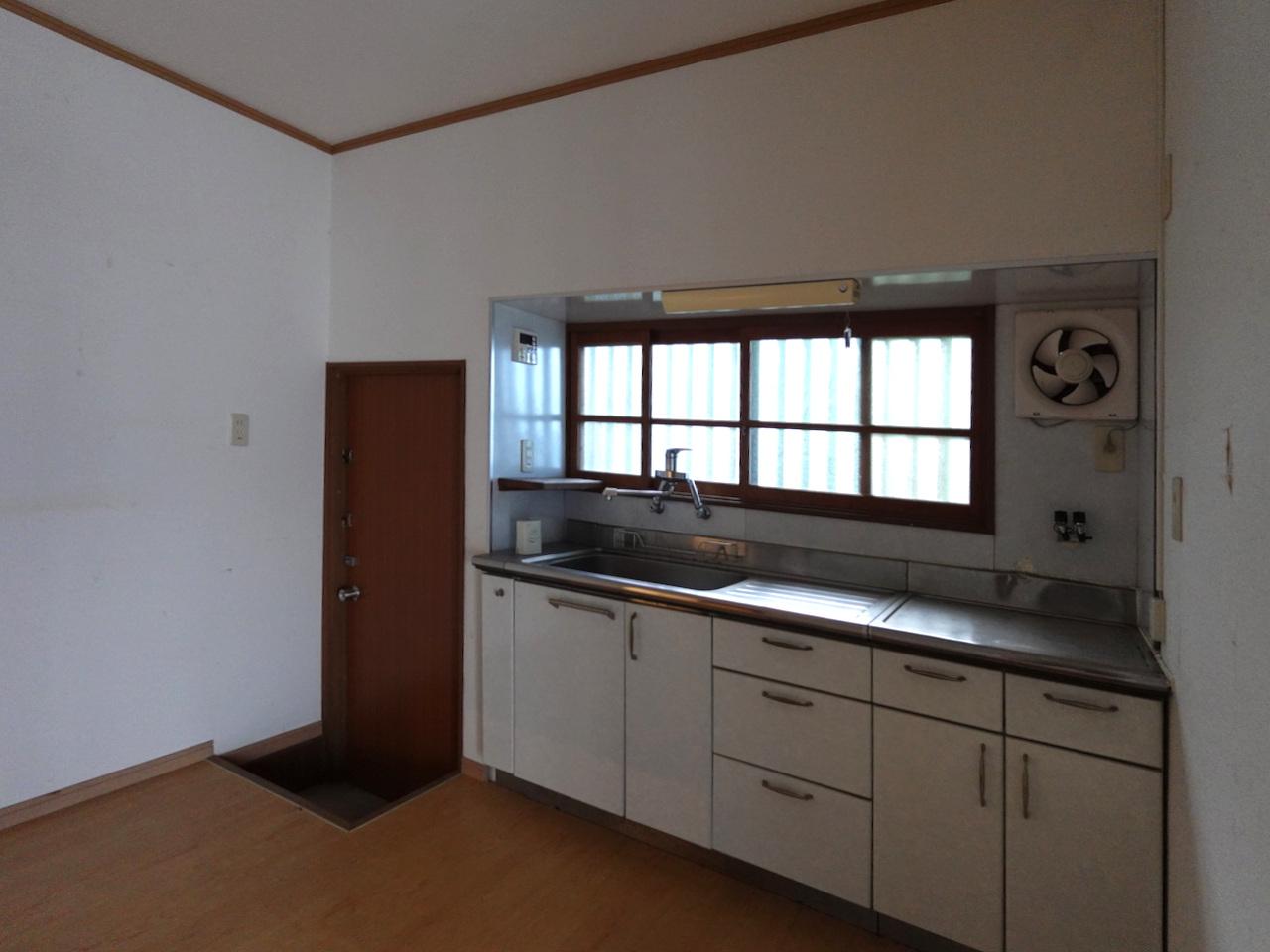 福岡市中央区桜坂の賃貸物件/キッチン。ガスコンロ設置可。