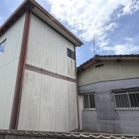 久留米市大橋町常持の売買物件/寄り添うように増築。