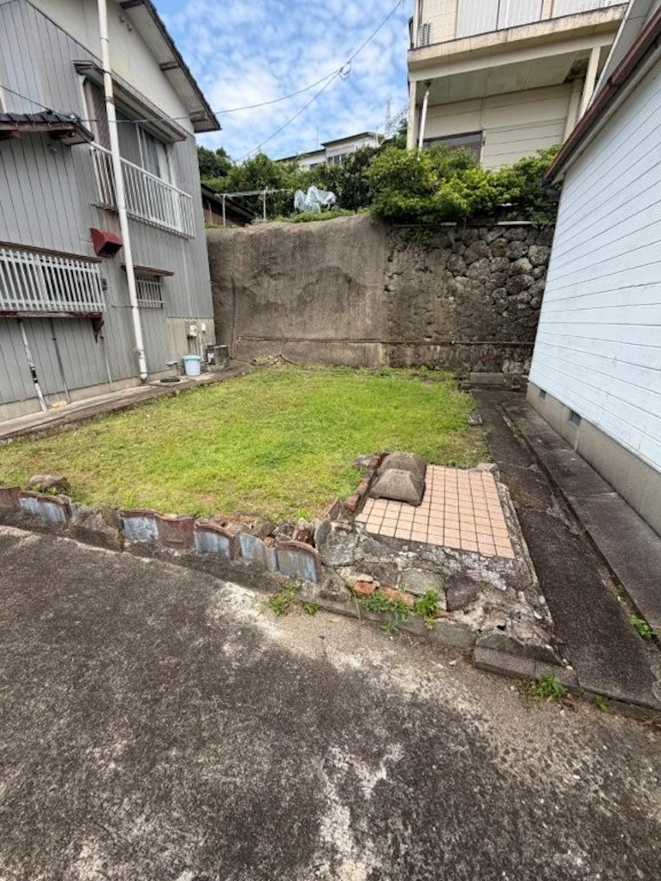 長崎県長崎市大鳥町の売買物件/良い感じのお庭付き。