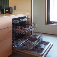 福岡県北九州市八幡西区瀬板の売買物件/食洗機もキッチンに組み込み済み。
