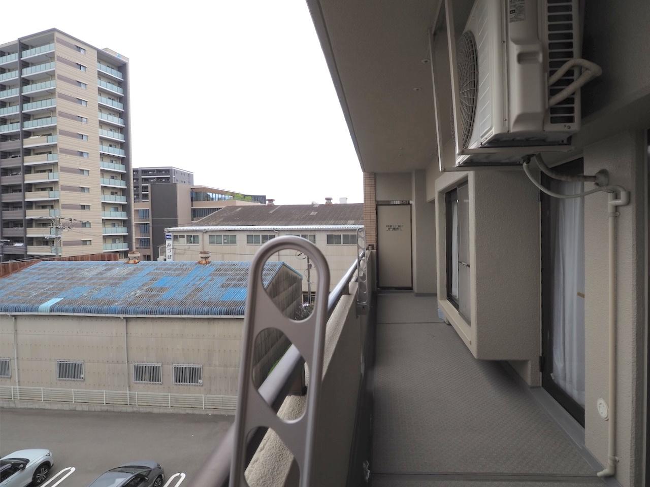 福岡市博多区東那珂の売買物件/バルコニーからの眺め。