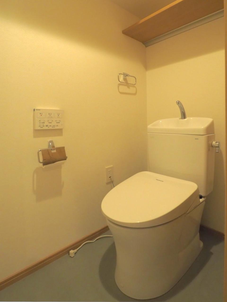 福岡市中央区梅光園団地の売買物件/トイレは独立しています。