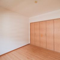 福岡市中央区薬院の賃貸物件/収納はどーんと一面に。