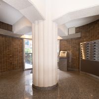 福岡市中央区薬院の賃貸物件/エントランスも抜かりなし。