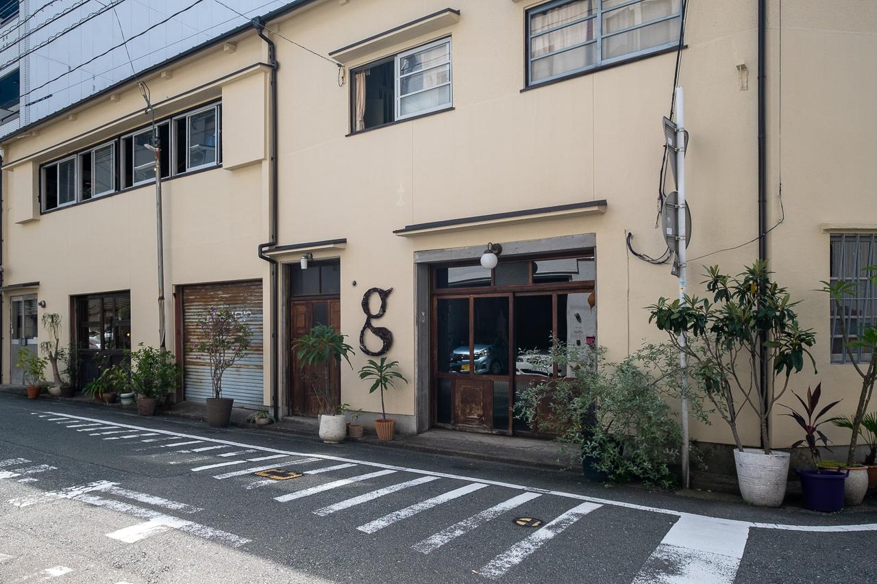 福岡市博多区古門戸町 の賃貸物件/古い建物をそのまま使った美容室。