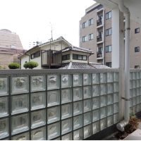 福岡市中央区大濠の賃貸物件/東側のバルコニー。空も見えて圧迫感は感じません。