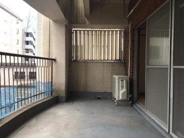 鹿児島市山之口町の賃貸物件/波打つバルコニー