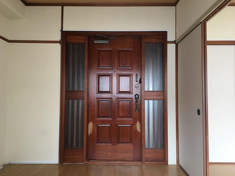 鹿児島市山之口町の賃貸物件/こちら、玄関ではありません・・向こう側も室内