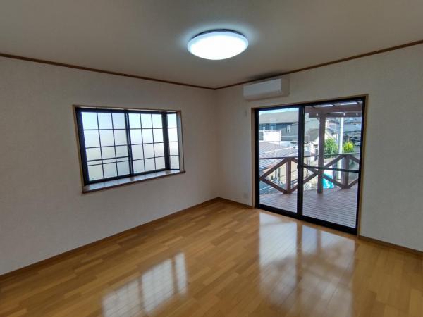 霧島市隼人町の売買物件/洋室