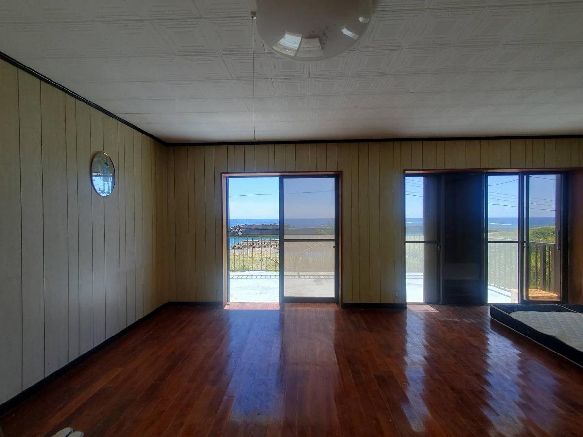 鹿児島県奄美市龍郷町の売買物件/2階室内