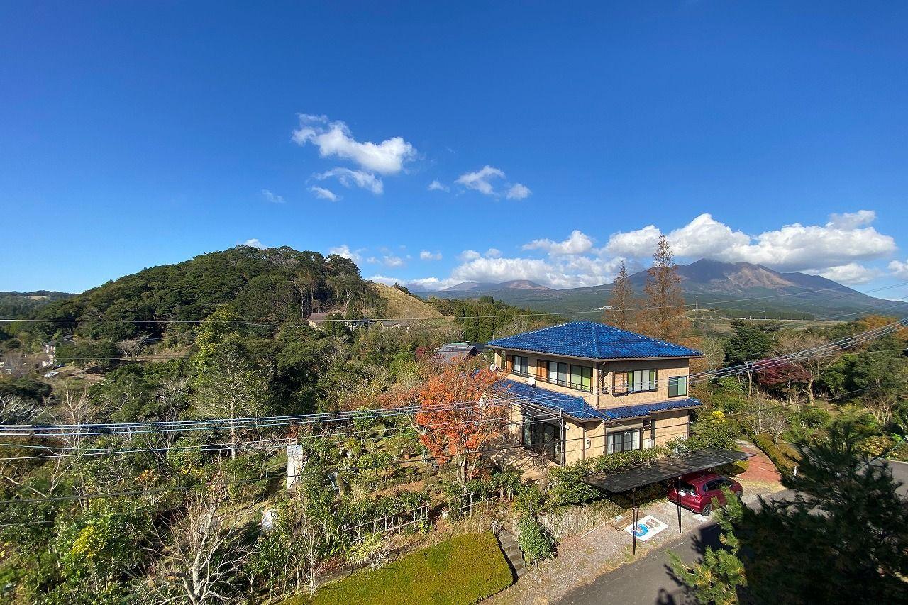 鹿児島県霧島市霧島田口の売買物件/緑豊かな街並み