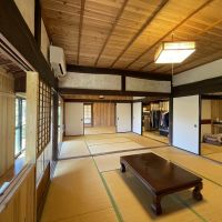 日置市日吉町日置の売買物件/光も入って明るい室内