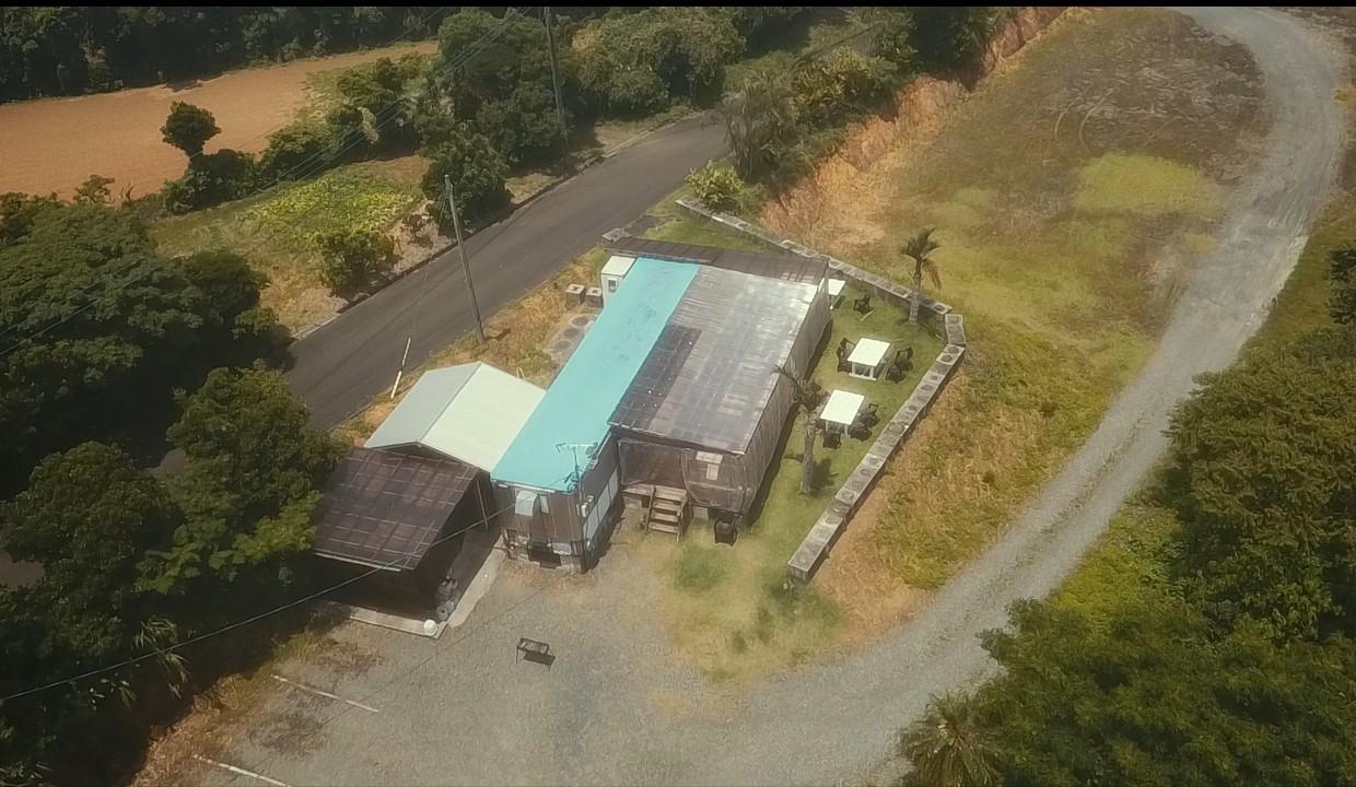 鹿児島県大島郡龍郷町の売買物件/周囲は畑、静かな環境です。